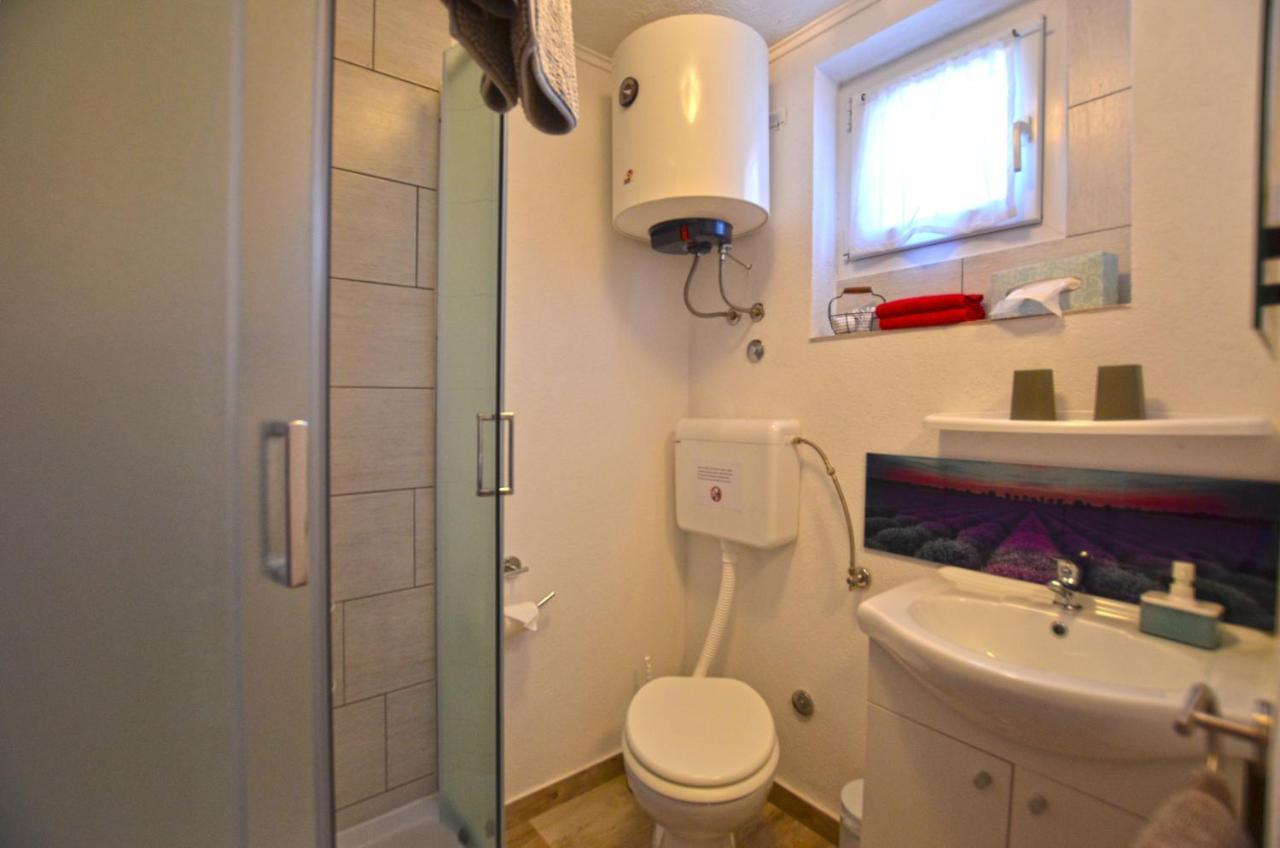 רוביני Bavica Apartments מראה חיצוני תמונה